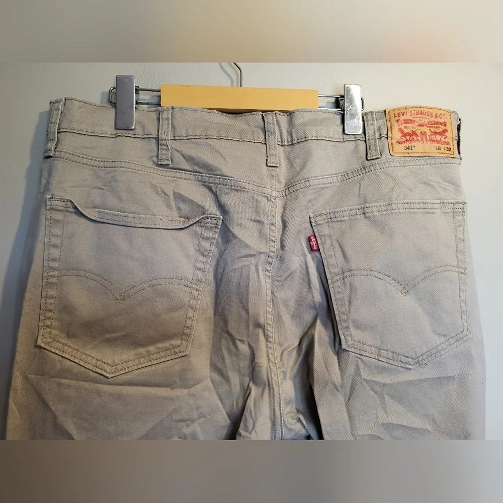 NWOT Levi's Tan Denim Jeans, Size 38 X 30 * Please See Notes - Picture 6 of 10